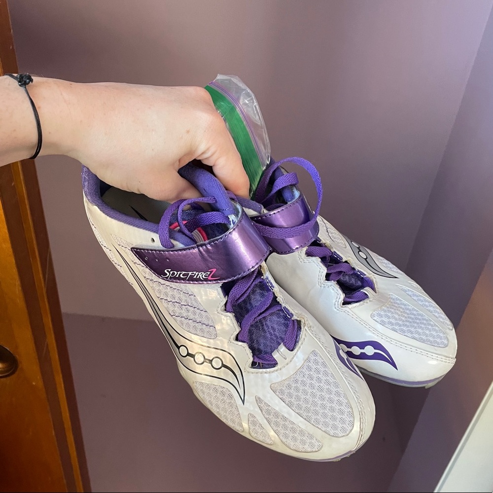Sprint spikes